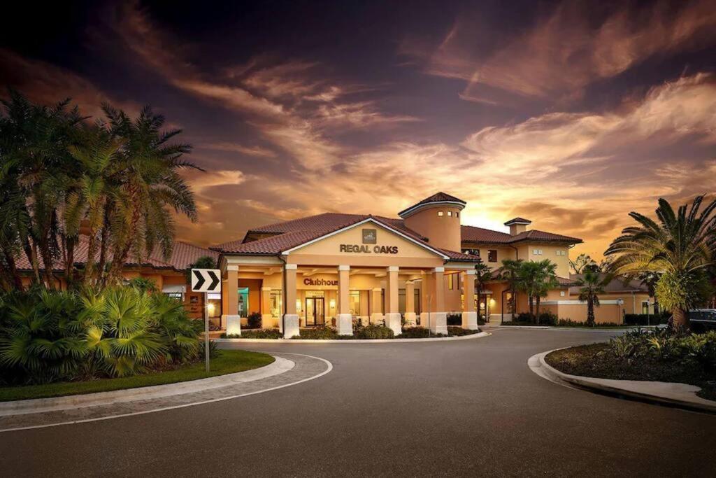 Regal Oaks Mins To Disney Orlando Bagian luar foto